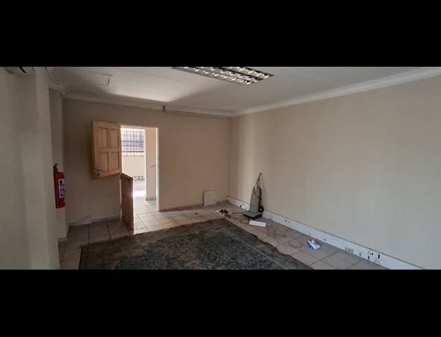 840M² BUILDING FOR SALE IN BENONI SOUTH